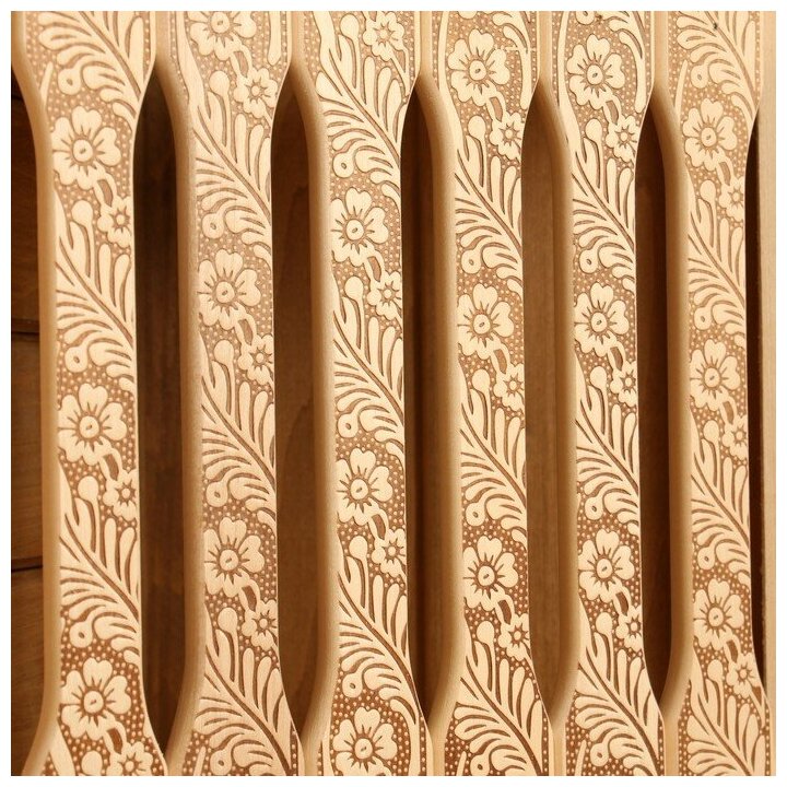 Абажур деревянный угловой плоский "Русские узоры" 29,5х27,5х6 см - фотография № 6