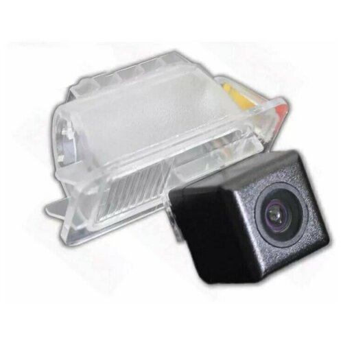 Камера заднего вида Ford Kuga Форд Куга I 2008-2012 220000₽