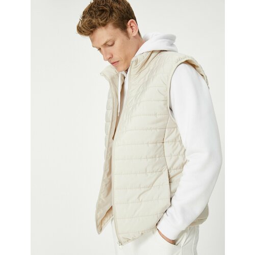 фото Жилет koton, размер l, бежевый