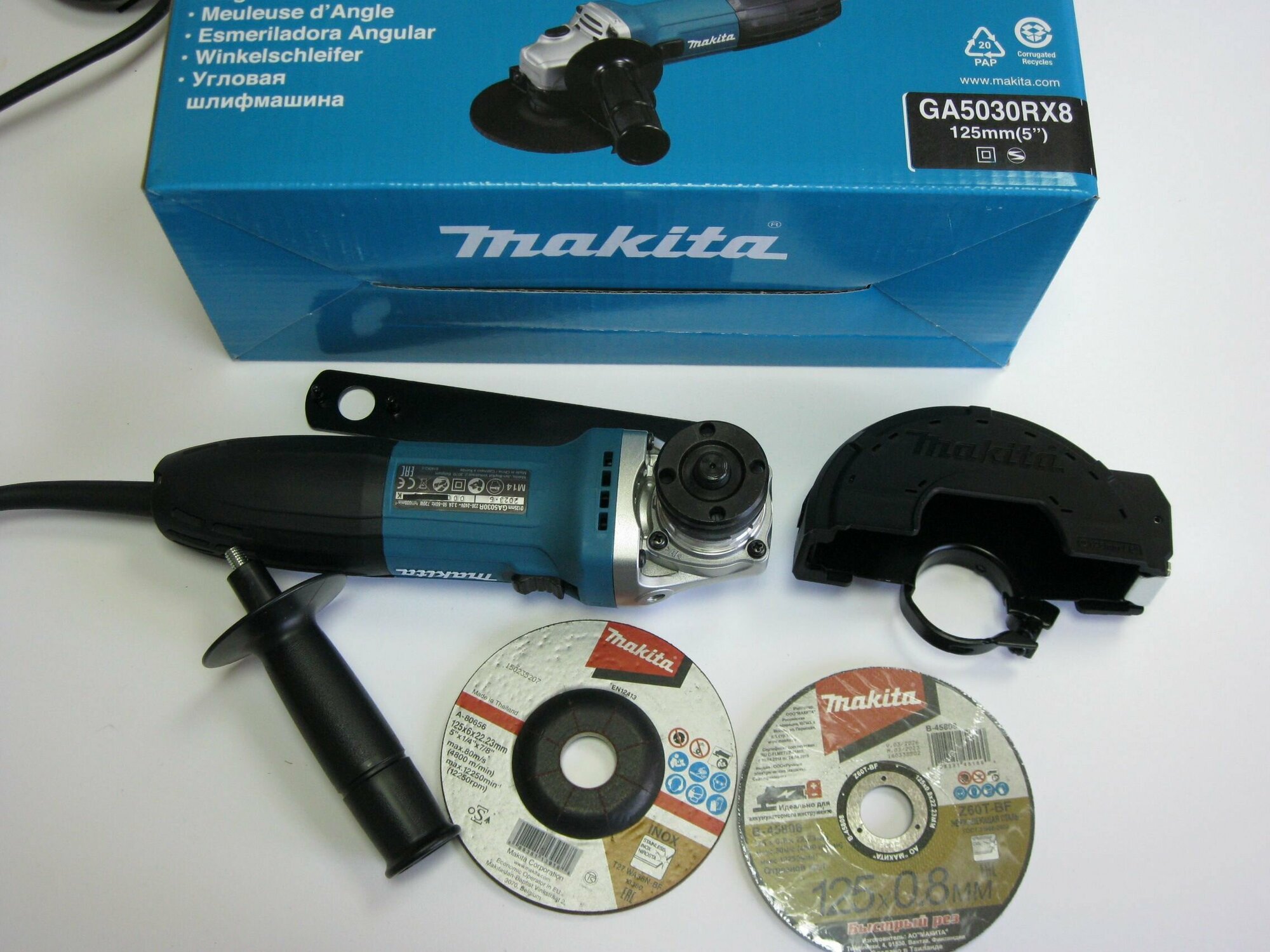 Угловая шлифовальная машина Makita GA5030RX8 - фото №11