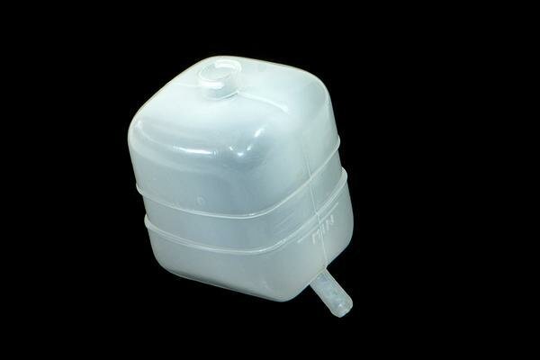 Сколько стоит бачок для тосола — купить по низкой цене на Яндекс Маркете