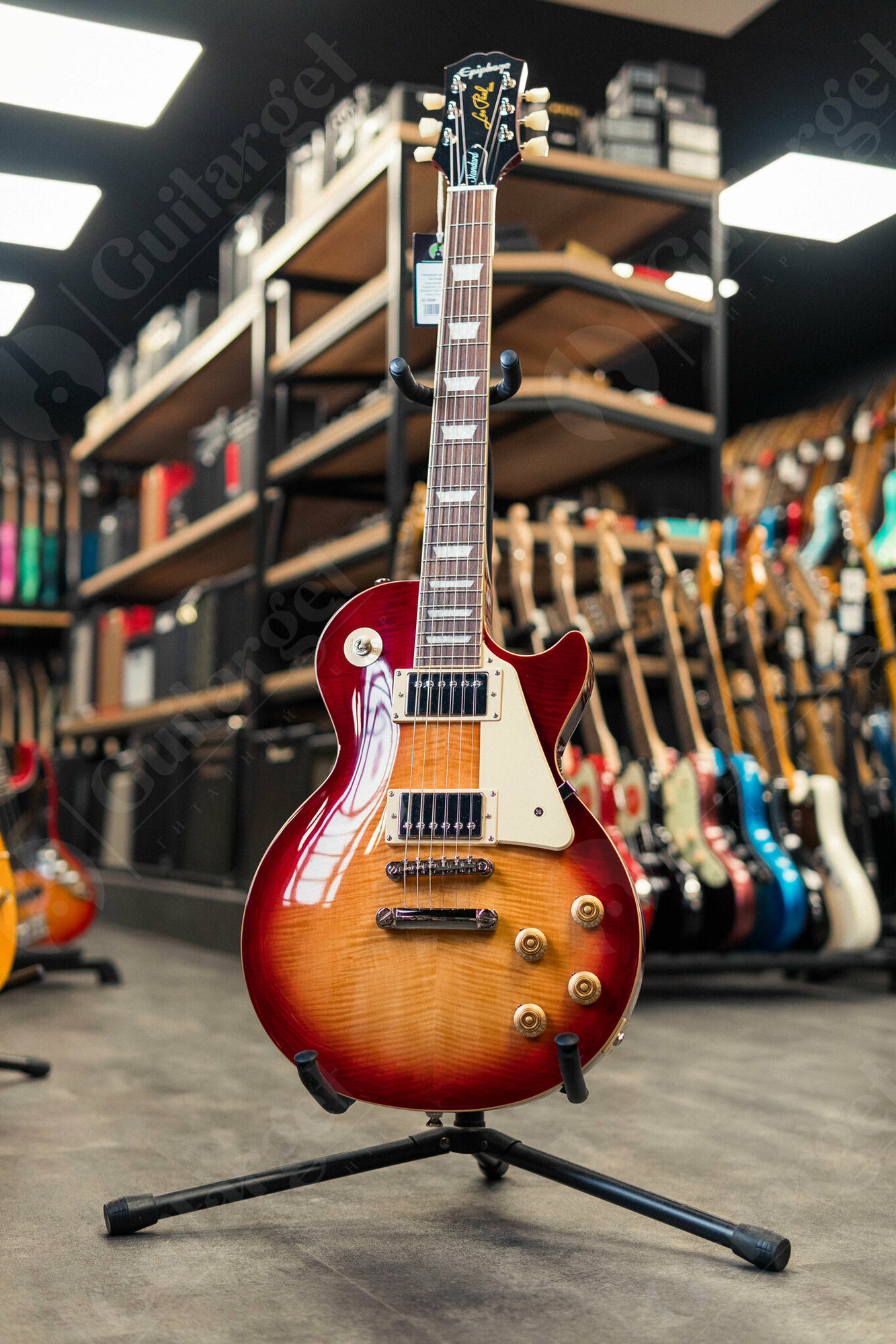 Электрогитара Epiphone Les Paul Standard 50s Heritage Cherry Sunburst