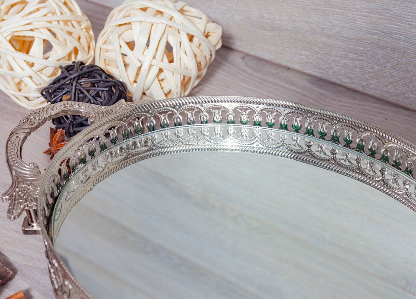 Овальный зеркальный поднос — фото 1