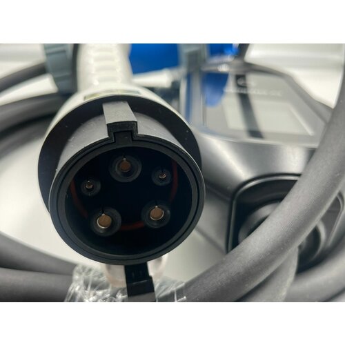 Зарядное устройство для электромобиля TYPE1 32A 220В 18600₽