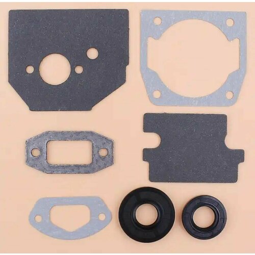 Комплект: Набор прокладок + Сальники коленвала комплект 2шт. / для бензопилы 45 52 4500 5200 4518 5220 (цыганка) завод карбюратор без подкачки цилиндро поршневая группа d43mm качество прокладки сальники свечка для бензопилы 45 52 4500 5200 4518 5220 цыганка
