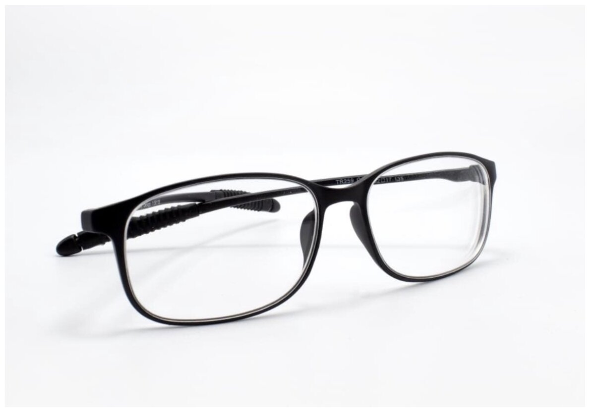 Готовые очки для чтения с диоптриями +0.5 ( карбоновая оправа)