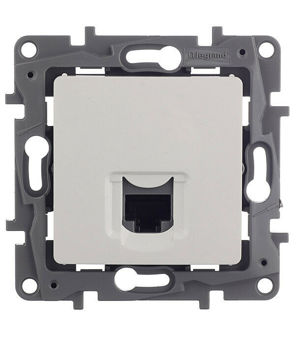 Розетка компьютерная Legrand Etika встраиваемая белая RJ45 (672241) Legrand 672241