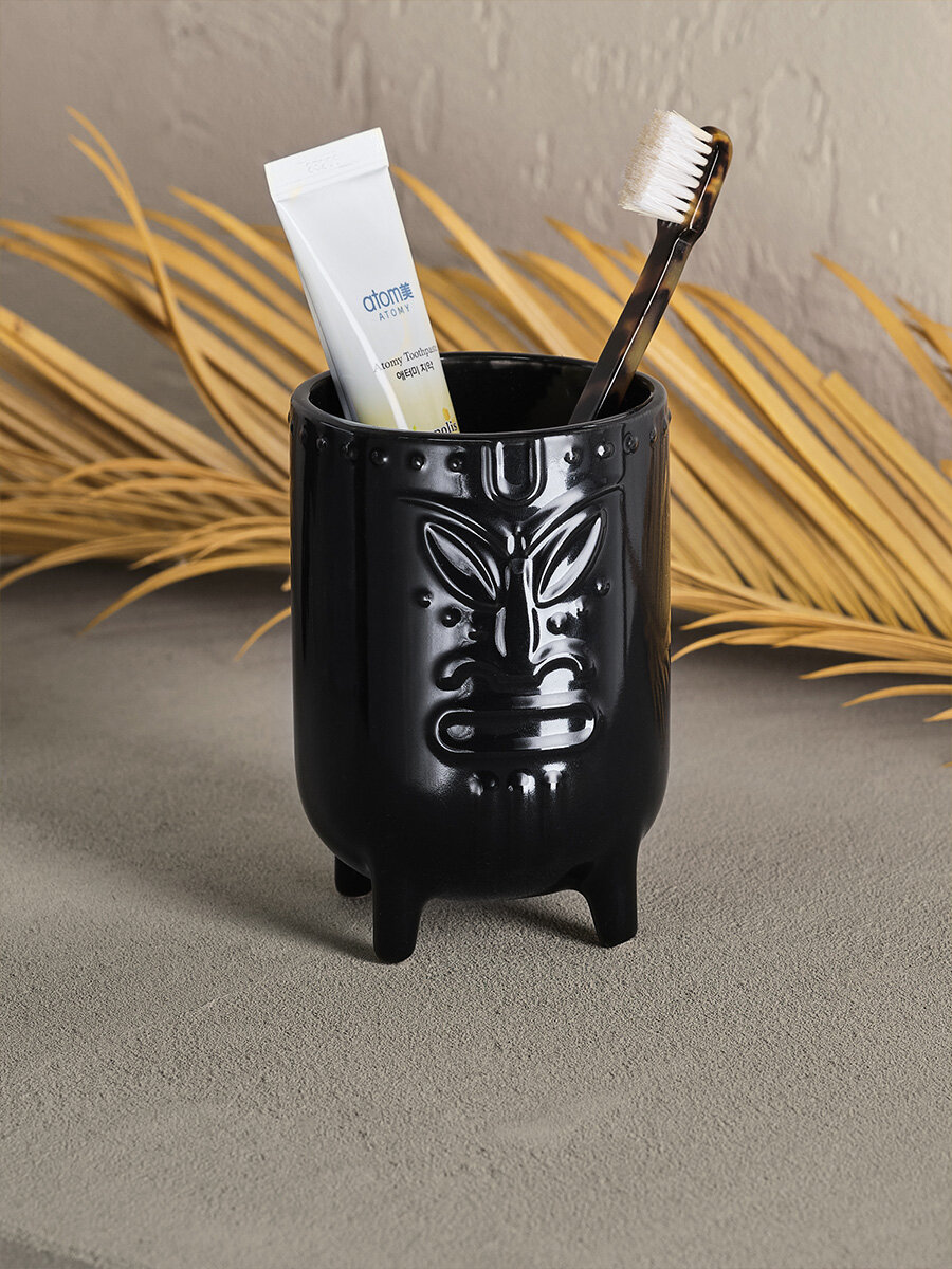 Стакан для зубных щеток Bantu, 8,1х8,1х11,8 см, цвет черный