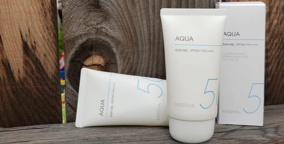 Средство солнцезащитное для лица All Around Safe Block Aqua Sun SPF50+ 50мл