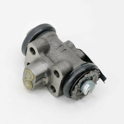 Рабочий тормозной цилиндр задний ISUZU ELF 2740 диаметр 30 задний вид 1 без прокачки правый TBK 6915₽