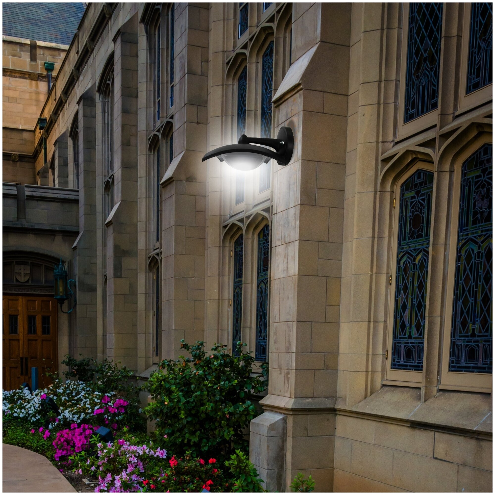 Декоративный садово-парковый светодиодный светильник Дели 4 с направлением света вниз / Настенное уличное Led освещение ДБУ 07-8-004 У1 / IP44 - фотография № 2
