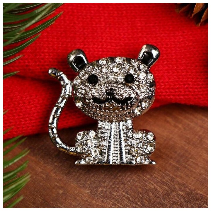 Купить Брошь "Тигр" улыбающийся за 550р. с доставкой