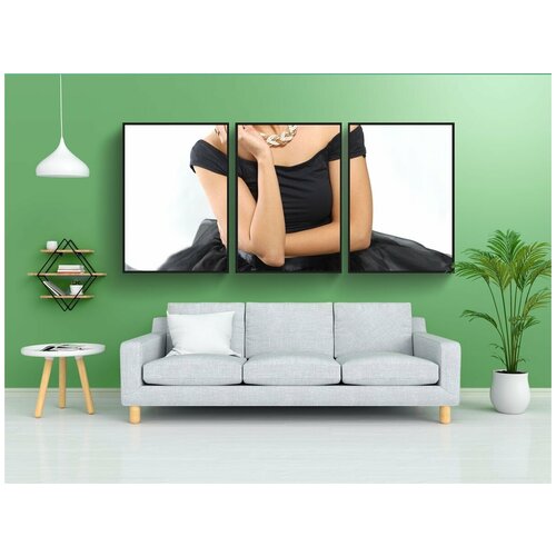 фото Набор модулных постеров для интерьера "женщина, красивая, молодой" 60x90 см. в тубусе, без рамки lotsprints