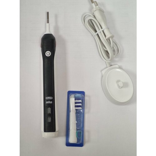 Электрическая зубная щетка Oral-B Trizone 1000 349000₽