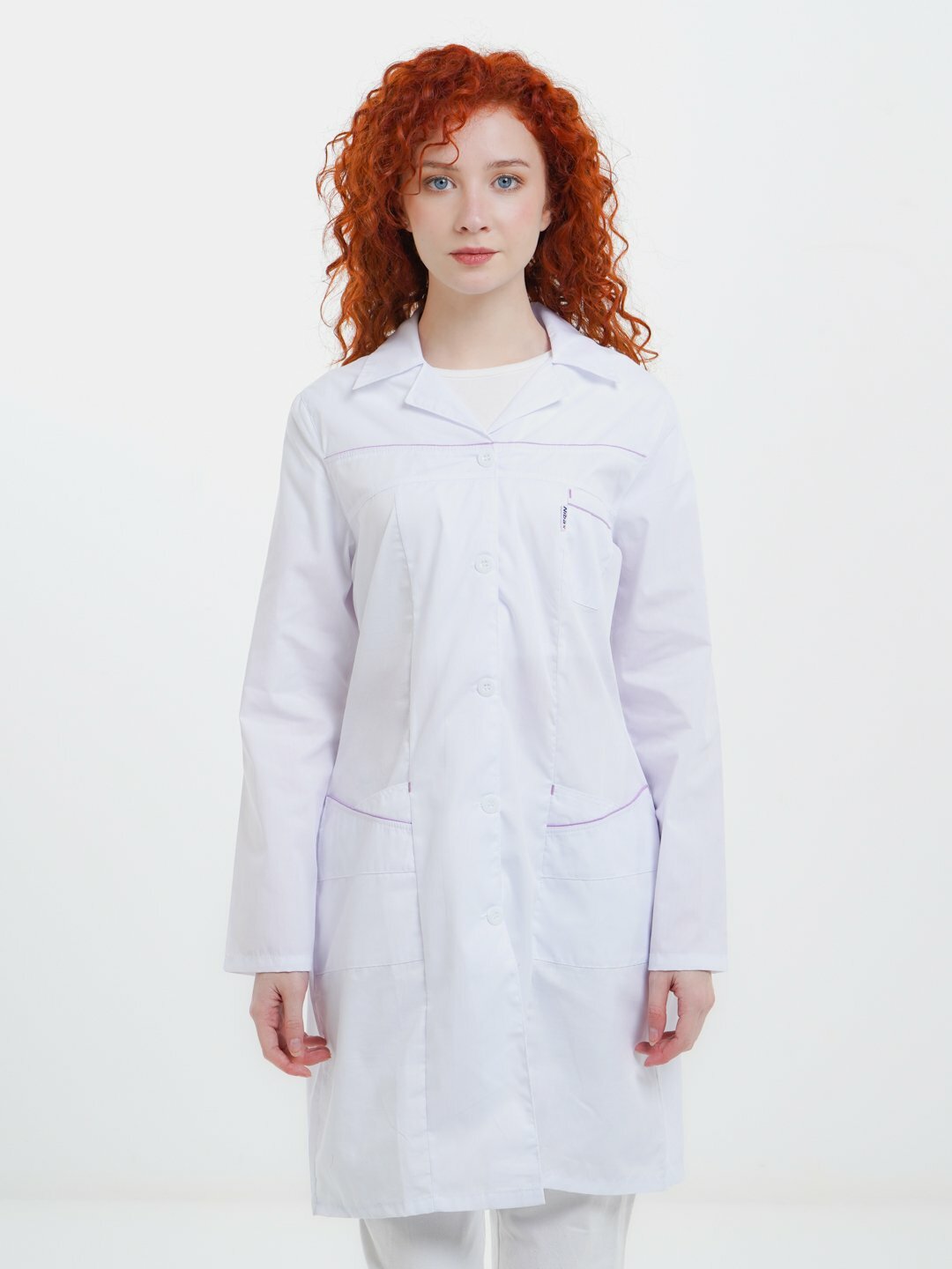 Халат медицинский на пуговицах с длинным рукавом — фото 1