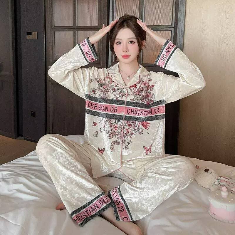 Пижама для кормящих мам