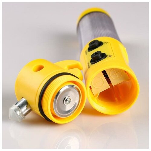 фото Фонарь-мультитул многофункциональный, стропорез, магнит, молоток, 1 вт, 2 аа