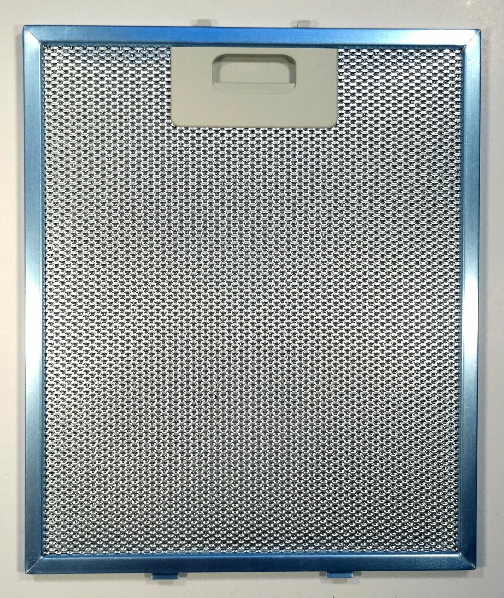 Фильтр жировой алюминиевый вытяжки Electrolux и др. 275*230 мм - 4055101671 - фотография № 1