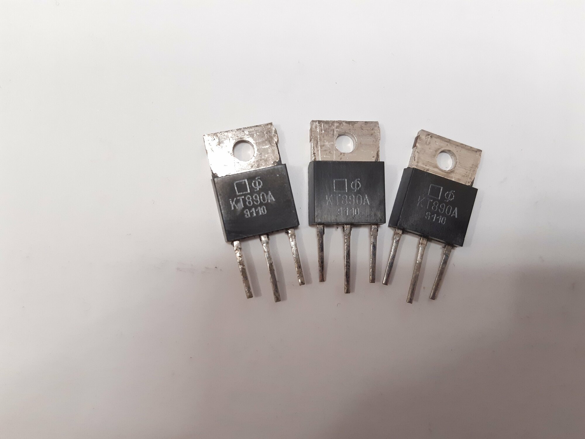 Триод КТ890А 1991г.(упаковка 3 штуки)