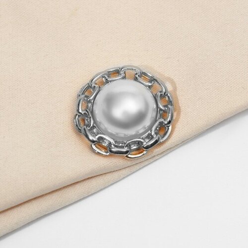 Магнит для платка Жемчужина цвет белый в серебре 285₽