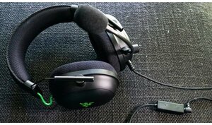Razer BlackShark V2 with USB Sound Card CyberSpace