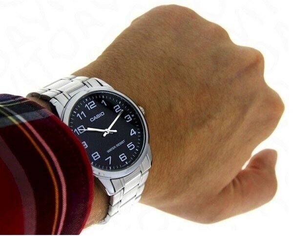 Наручные часы CASIO Collection, серебристый — фото 1