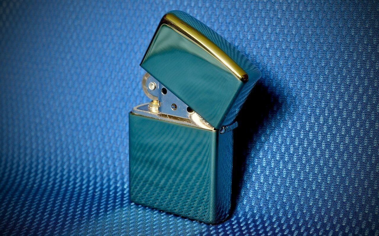 Зажигалка ZIPPO Classic Chameleon - фотография № 2