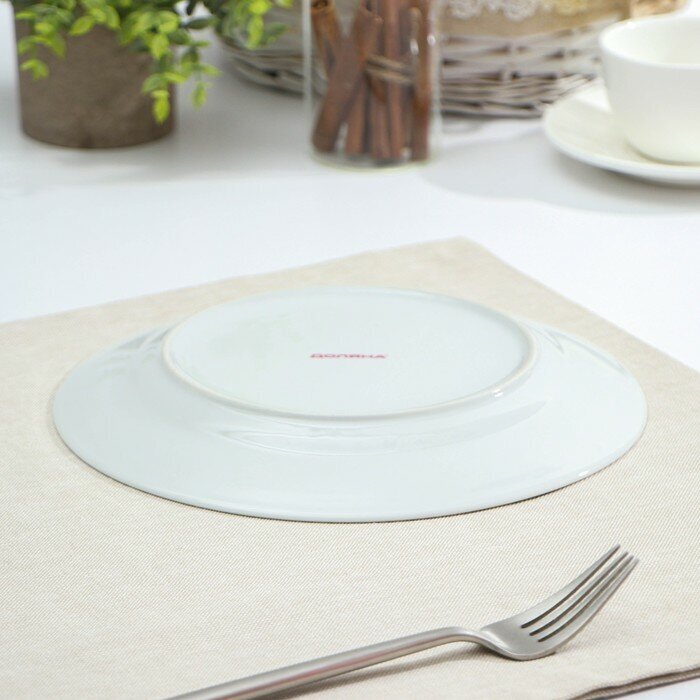 Тарелка обеденная Доляна «Лаванда», d=23 см, цвет белый - фотография № 5