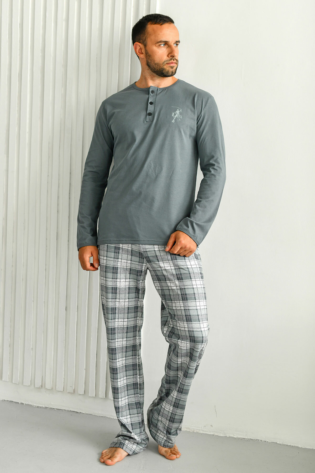 Пижама Оптима Трикотаж, брюки, лонгслив, карманы, размер 52, серый - фотография № 2