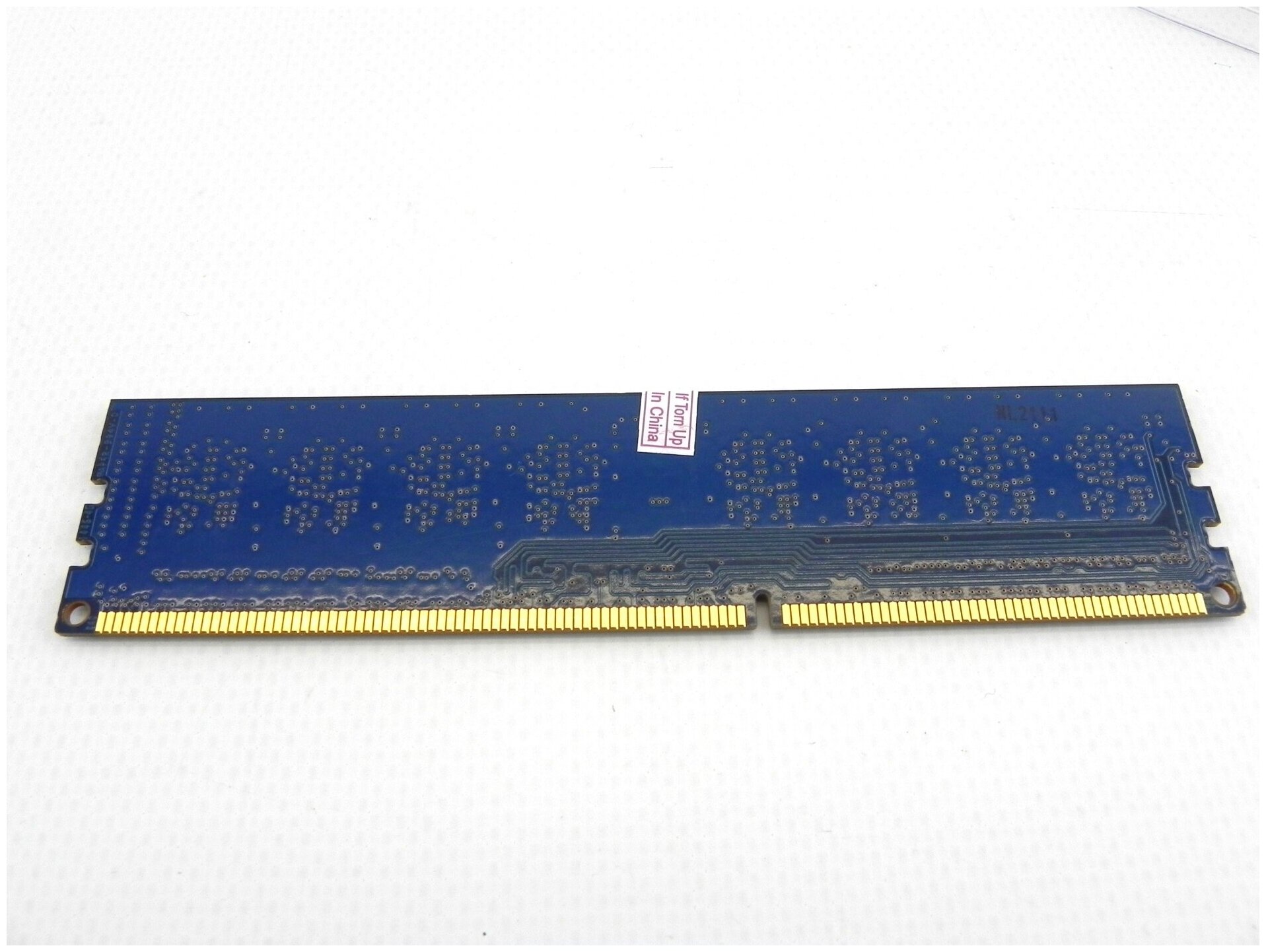 Оперативная память 4 ГБ 1 шт. Hynix DDR3L 1600 DIMM 4Gb HMT451U6BFR8A-PB