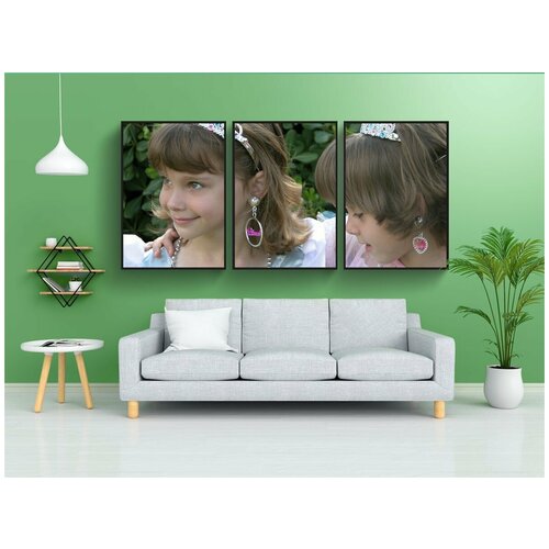 фото Набор модулных постеров для интерьера "принцесса, обнимать, сестры" 60x90 см. в тубусе, без рамки lotsprints