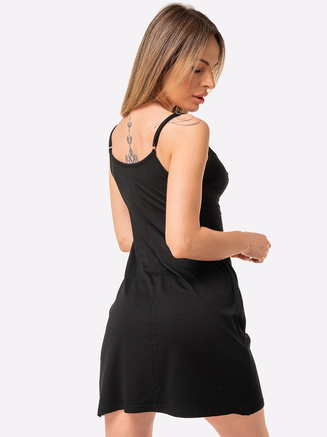 Сорочка женская ночная с кружевом ночнушка женская вискоза HappyFox, HFG024 размер 50, цвет черный - фотография № 4