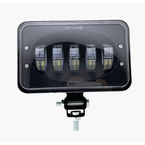 Фара светодиодная прямоугольная 1 шт