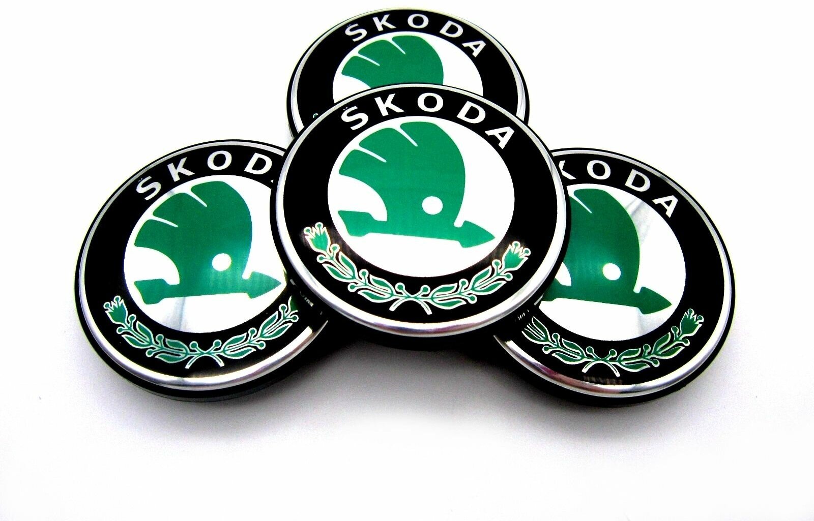 Колпачки заглушки на литые диски КиК Шкода зеленые 62/55/10, комплект 4 шт.