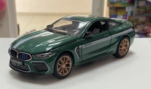 Машинка металлическая инерционная БМВ (BMW M8) 1:32