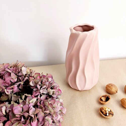 Ваза для цветов Adelari, керамика, розовая, 19 см