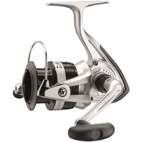 катушка daiwa sweepfire e 3000 c Катушка безынерционная Sweepfire E 2000 C