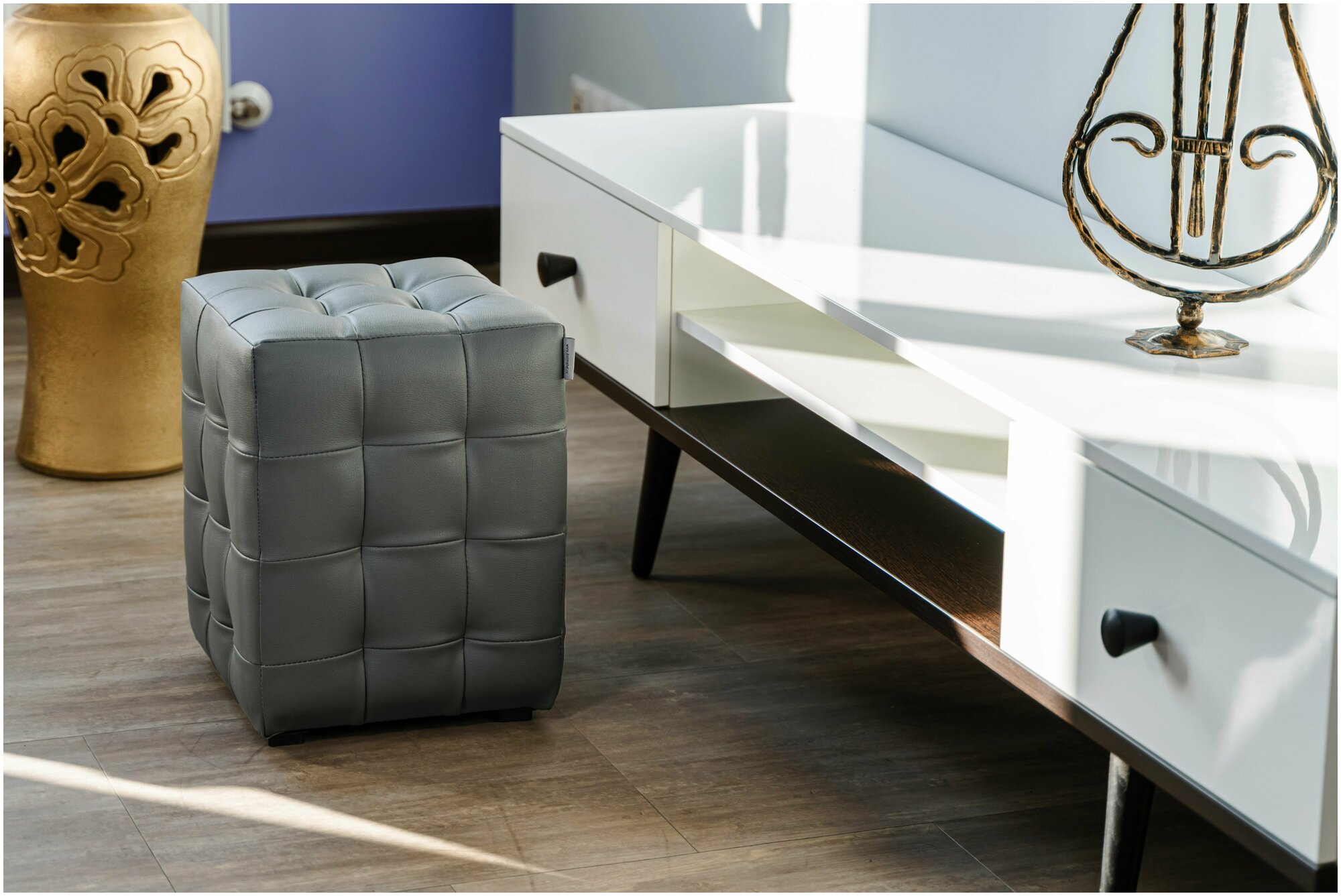 Пуфик БонМебель Модерн-2 мини, гольф серый, экокожа, 30х30х40 см, пуфик в прихожую, пуф, мебель, прихожая мебель