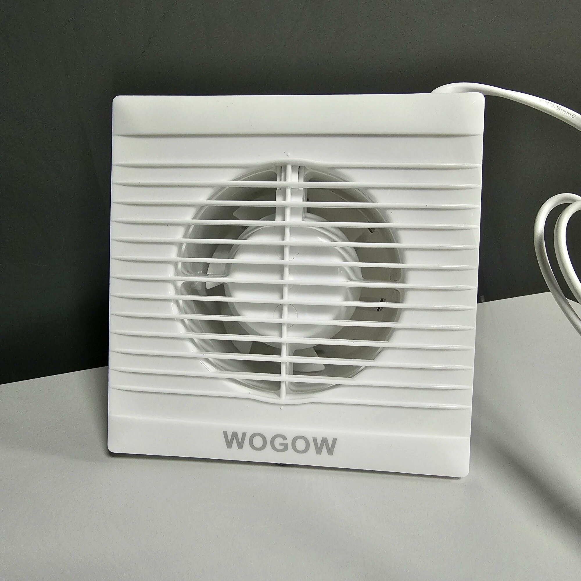 Вытяжной вентилятор бытовой WOGOW Белый для ванной, кухни - фотография № 2
