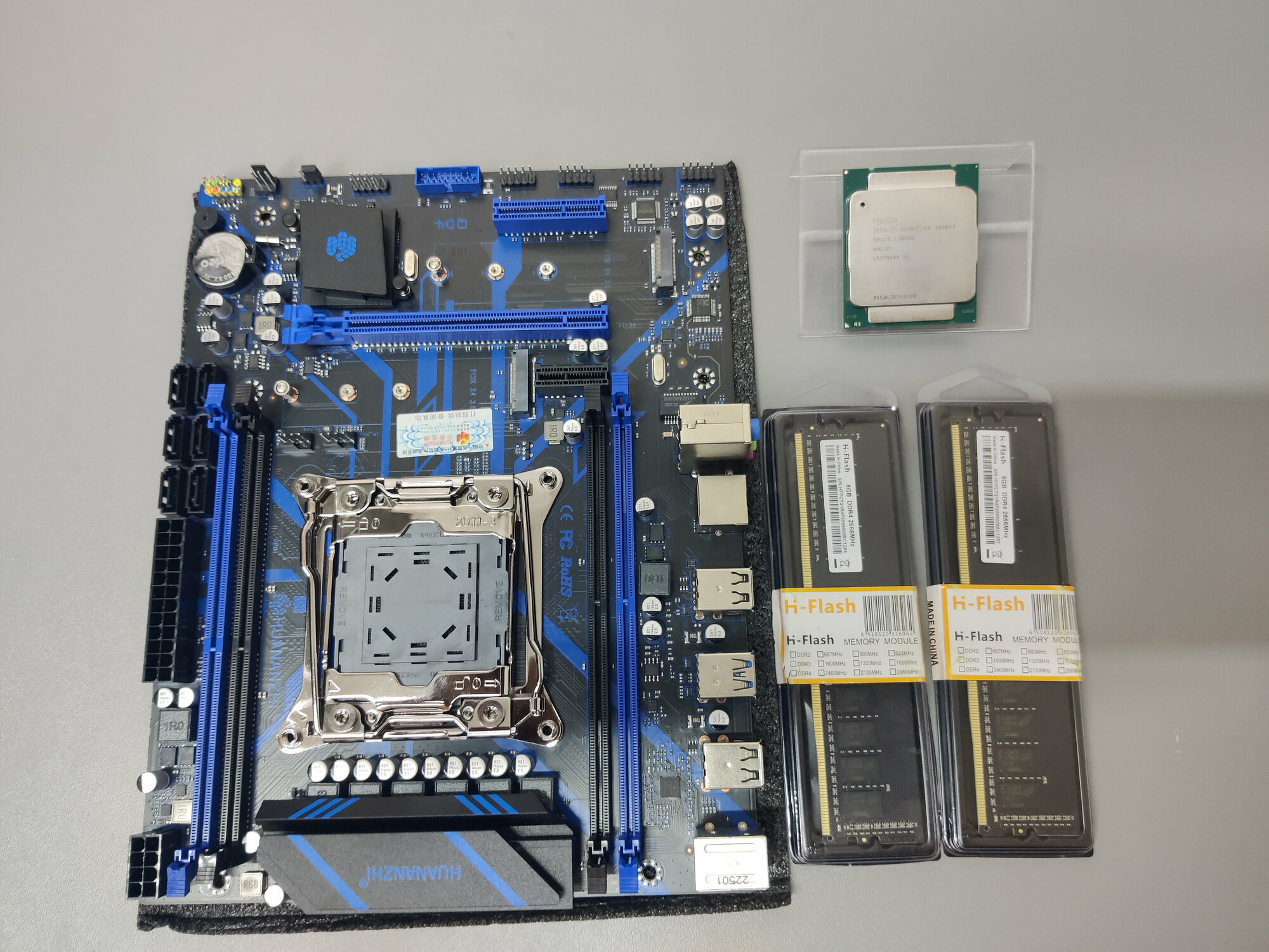 Комплект HUANANZHI X99 QD4 LGA 2011-3 / Xeon E5 2670v3 2.3 ГГц / H-Flash 32 Гб (2х16Гб) DDR4 2666 МГц