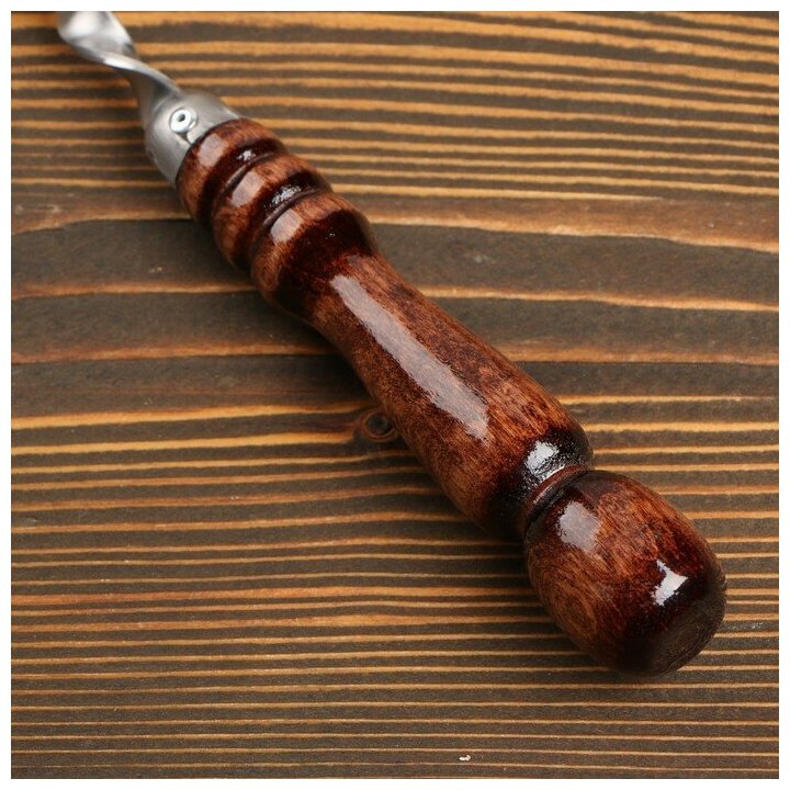 --- Шампур с деревянной ручкой, металл - 3 мм, ширина - 12 мм, рабочая длина - 50 см - фотография № 3