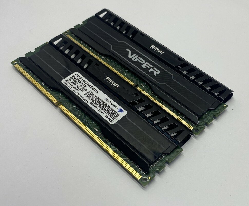 Оперативная память 16Gb DDR-III 1866MHz Patriot Viper 3 Black Mamba (2x8Gb KIT) (PV316G186C0K) - фотография № 17