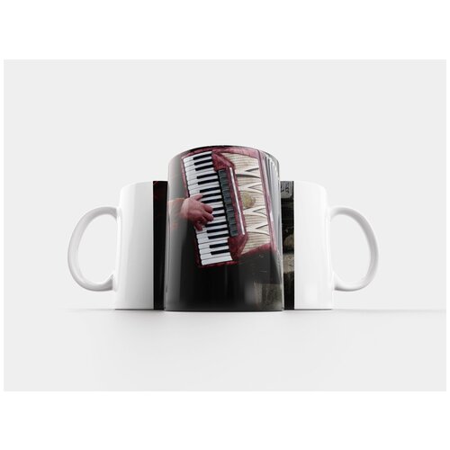 фото Кружка "аккордеон, гармония, играющий" 320 мл lotsprints