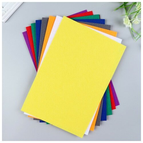 Набор фетра жесткий 1 мм 20х30 см 10 листов цв ассорти 555₽