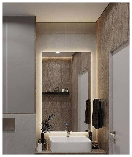 Зеркало Quattro 70*60 с холодной LED-подсветкой вертикальное