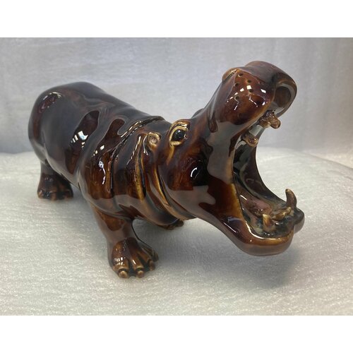 Интерьерная скульптура Бегемот 15x22х9 см фаянс ручная авторская работа 9000₽