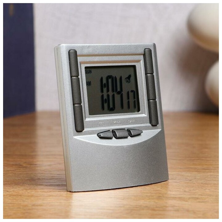 фото Часы электронные настольные "Альтаир", 1 ААА, 7.5 x 9 см