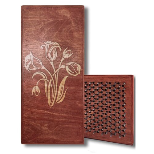 фото Доска садху черная тюльпаны - 397, размер 31x14, шаг гвоздей 10 мм чакра