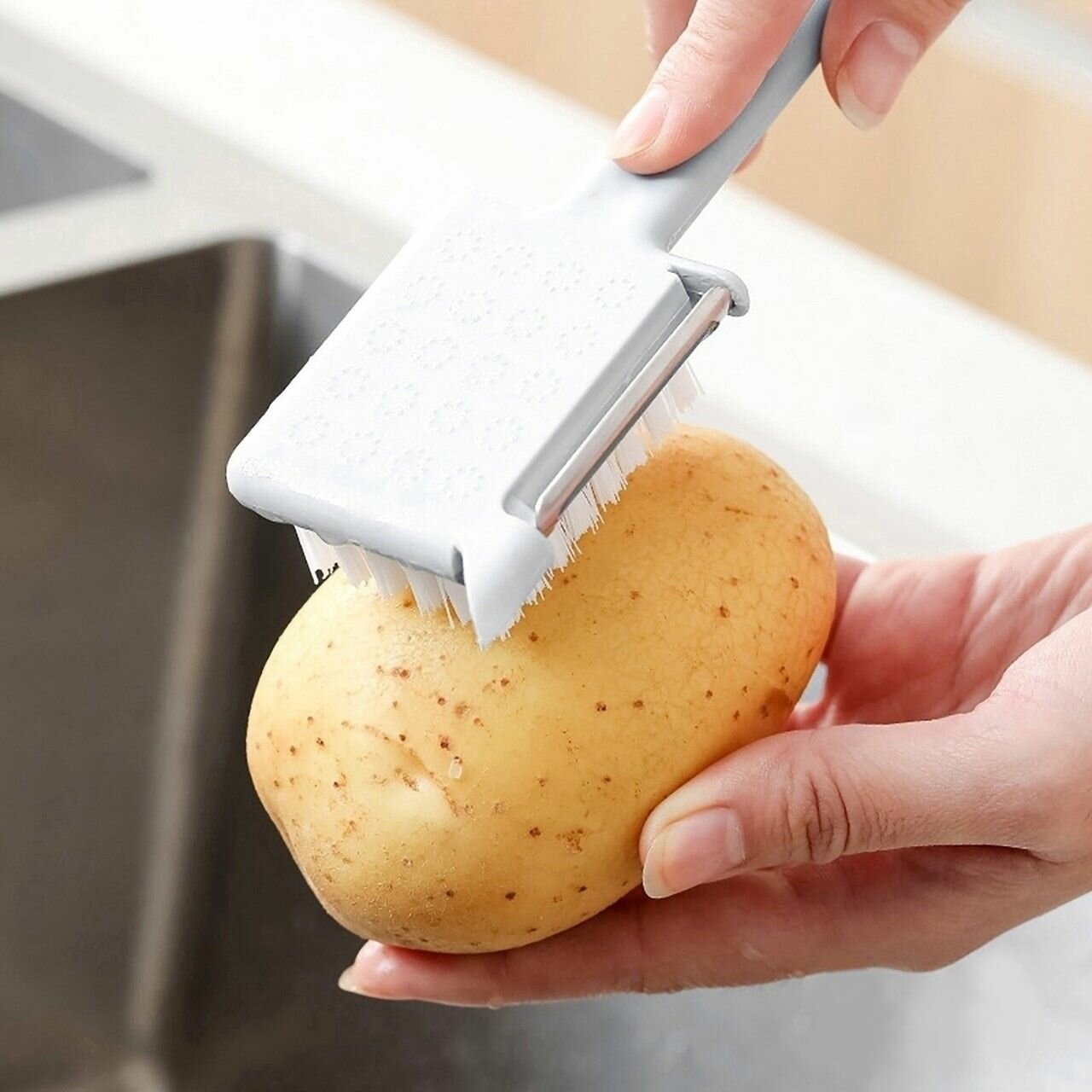 Овощечистка щетка для овощей и фруктов 5в1. Ножик для чистки картофеля. Ручной слайсер скребок для мойки грязных овощей. IkoloL
