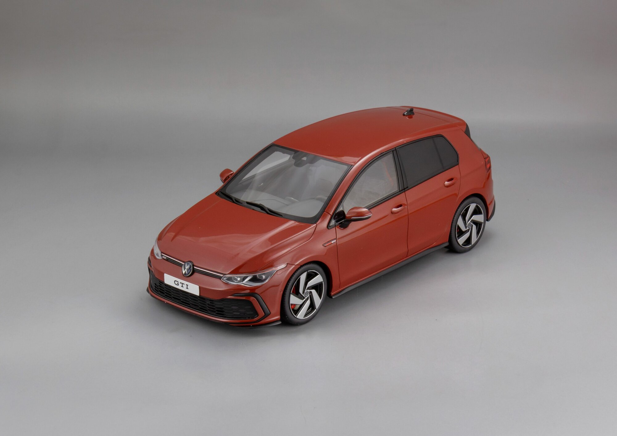 Масштабная модель Volkswagen Golf VIII GTI